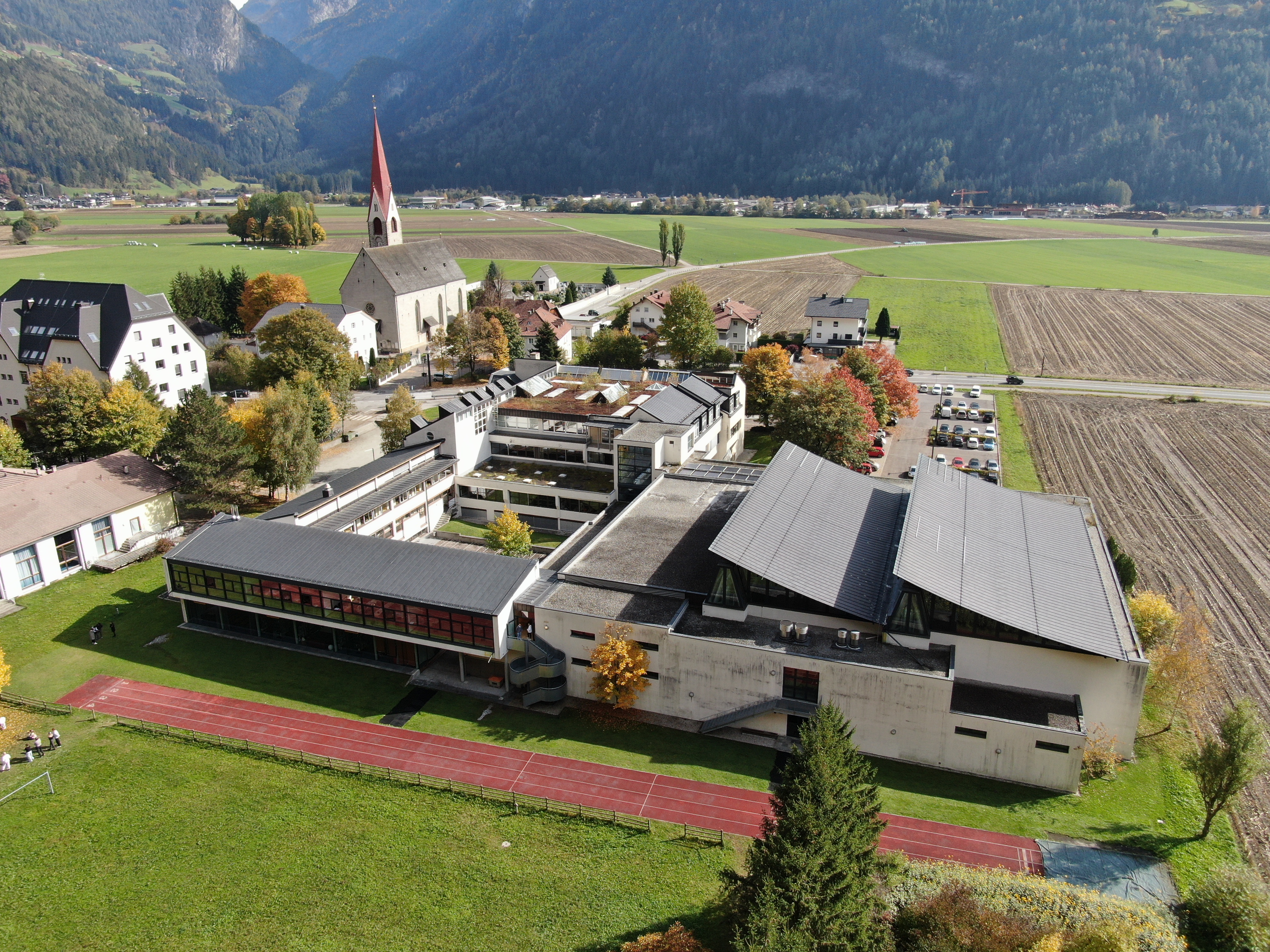 Schulzentrum Sand in Taufers