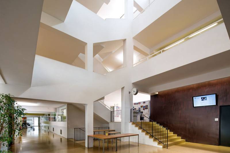 Realgymnasium Bozen und Fachoberschule für Bauwesen 'Peter Anich'