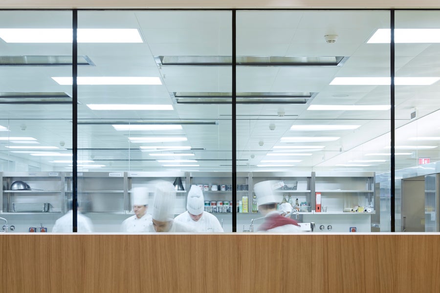 Landesberufsschule für das Gastgewerbe 'Savoy' Meran