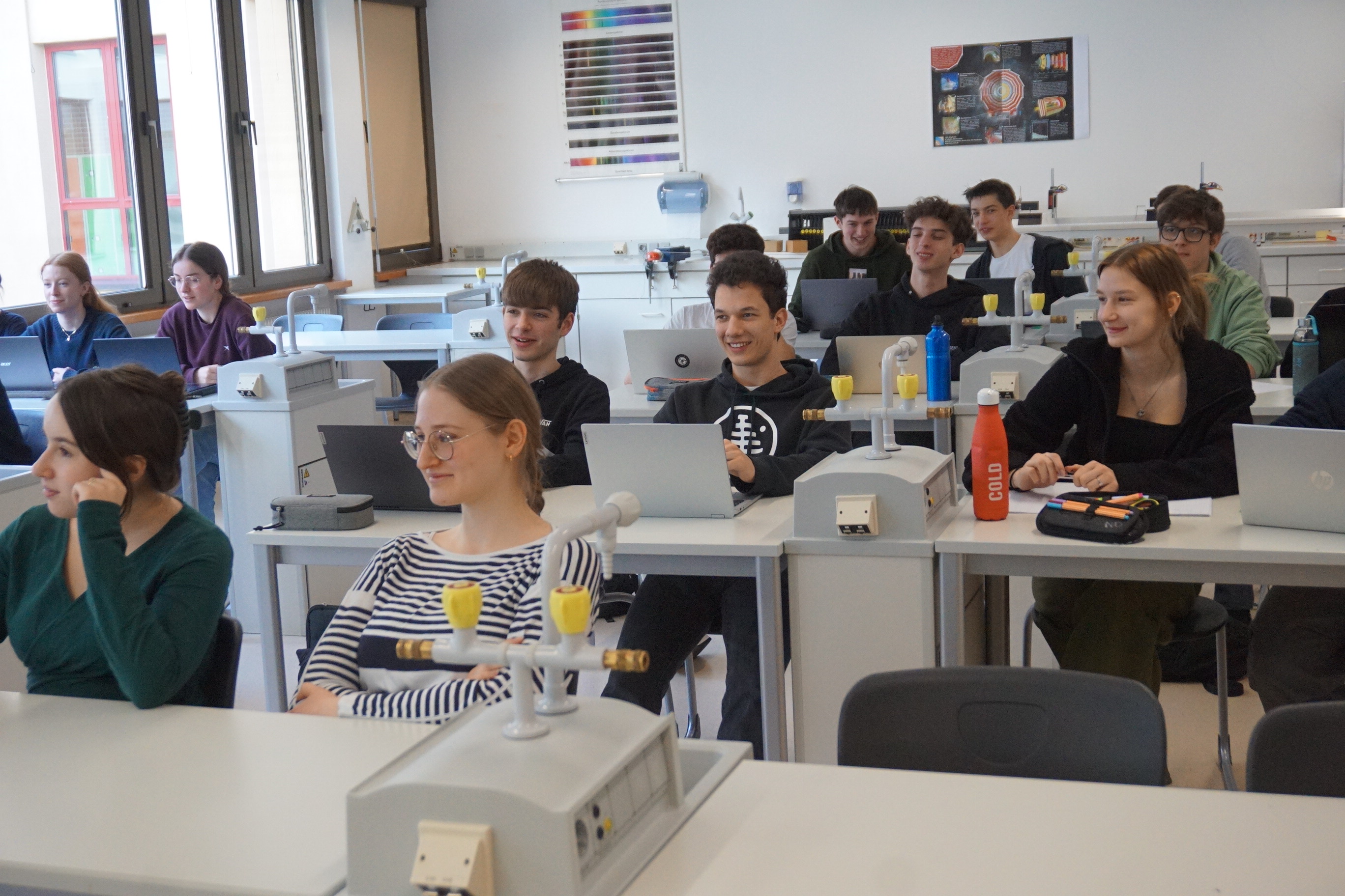 Realgymnasium 'A. Einstein' & Technologische Fachoberschule 'O. v. Miller' Meran